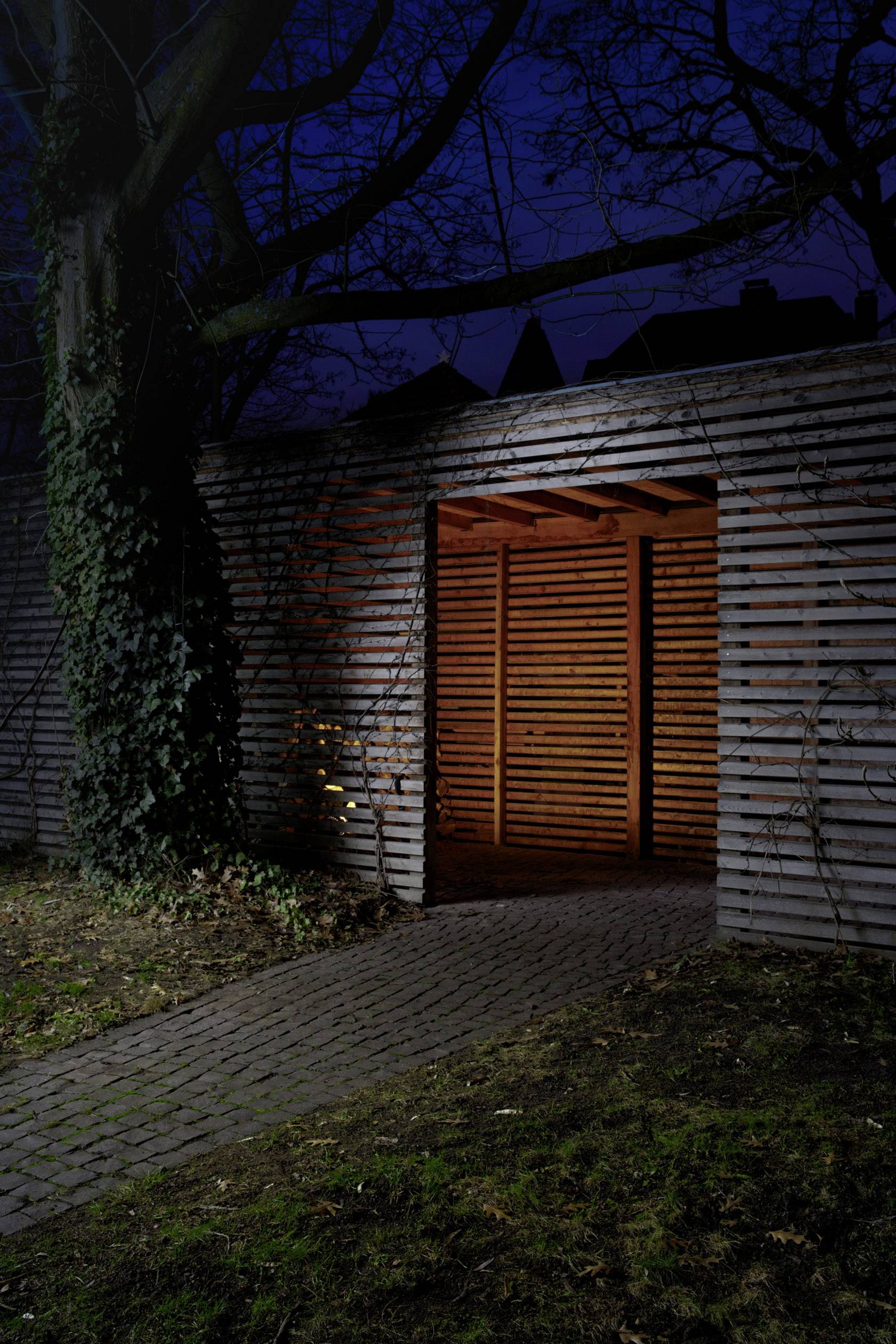 LEDVANCE ENDURA PRO FLOOD SENSOR 4058075228788 LED-Außenstrahler Weiß