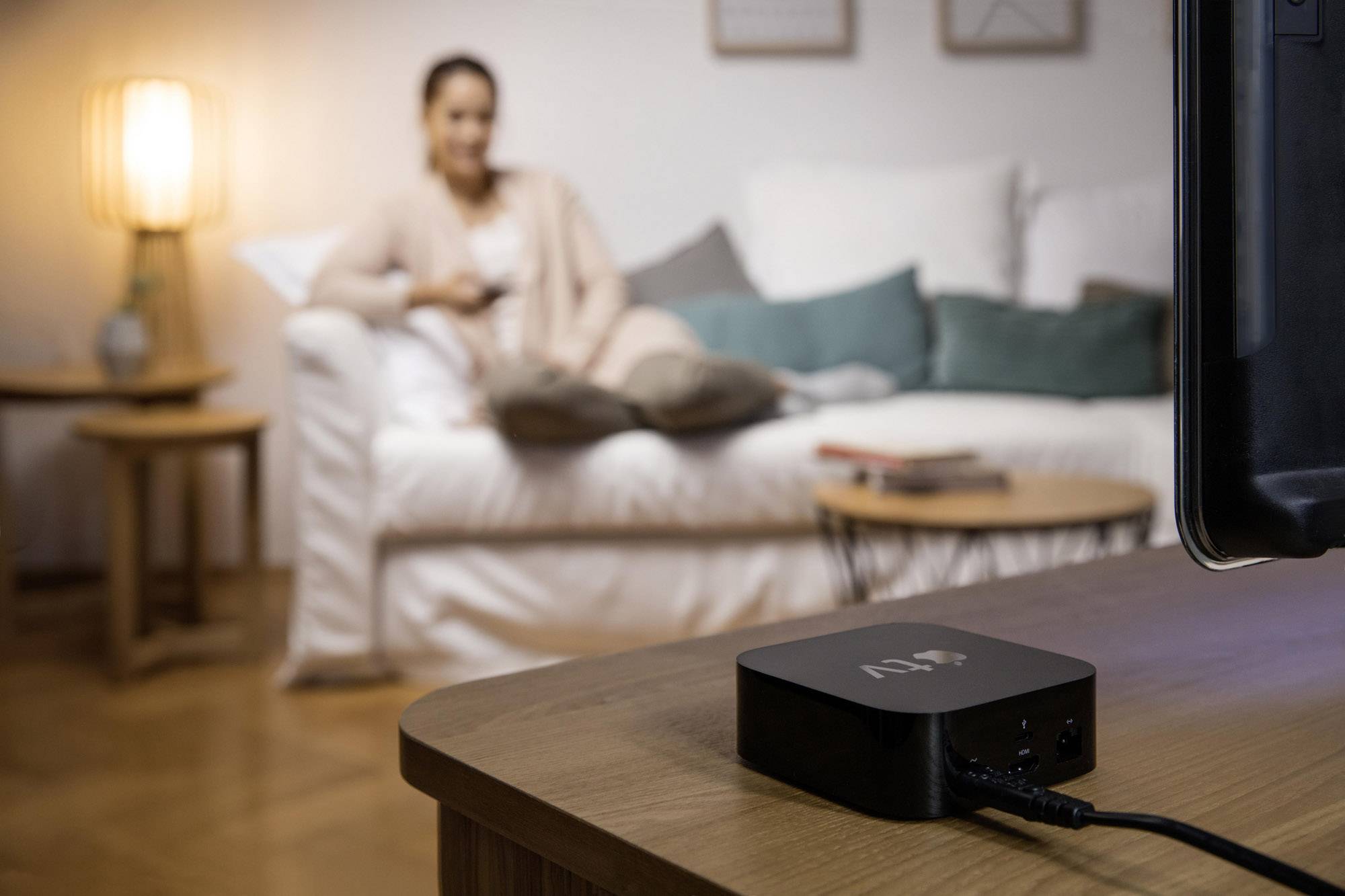 LEDVANCE Smart+ LED-Leuchtmittel (einzeln) E27 9 W EEK: F (A - G) RGBW