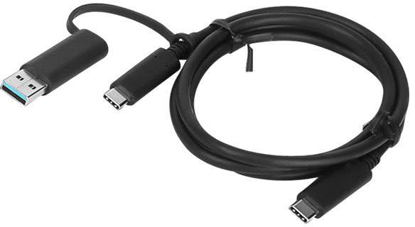 Ein schwarzes USB-Kabel mit einem USB-A-Stecker auf einer Seite und einem USB-C-Stecker auf der anderen, auf weißem Hintergrund.