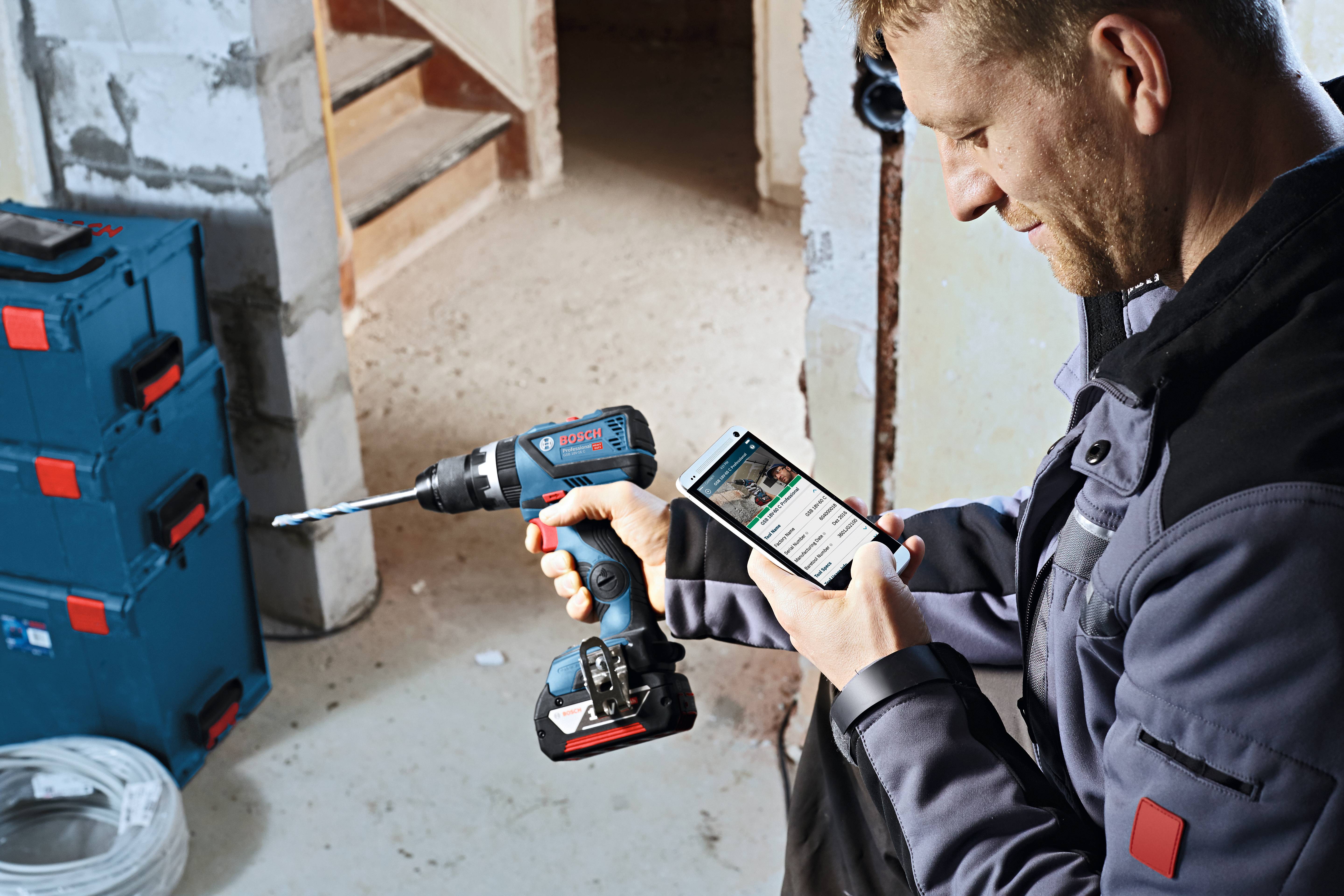 Bosch Professional GSB 18V-60 C 2-Gang-Akku-Schlagbohrschrauber inkl. Koffer, inkl. 2. Akku