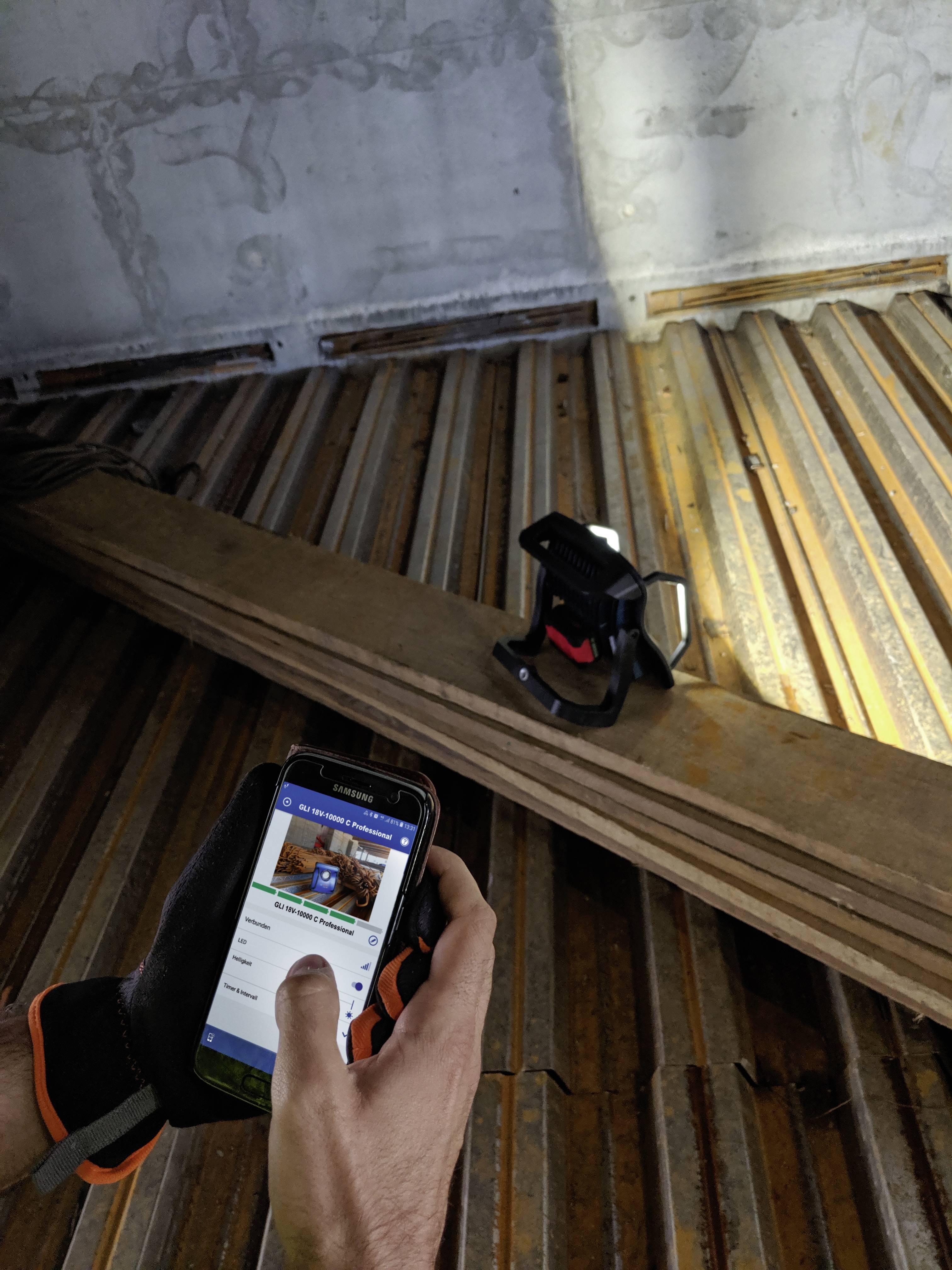 Bosch Professional GLI 18V-4000 C, B-Ware Akku-LED-Arbeitsleuchte 4000lm 0601446800920