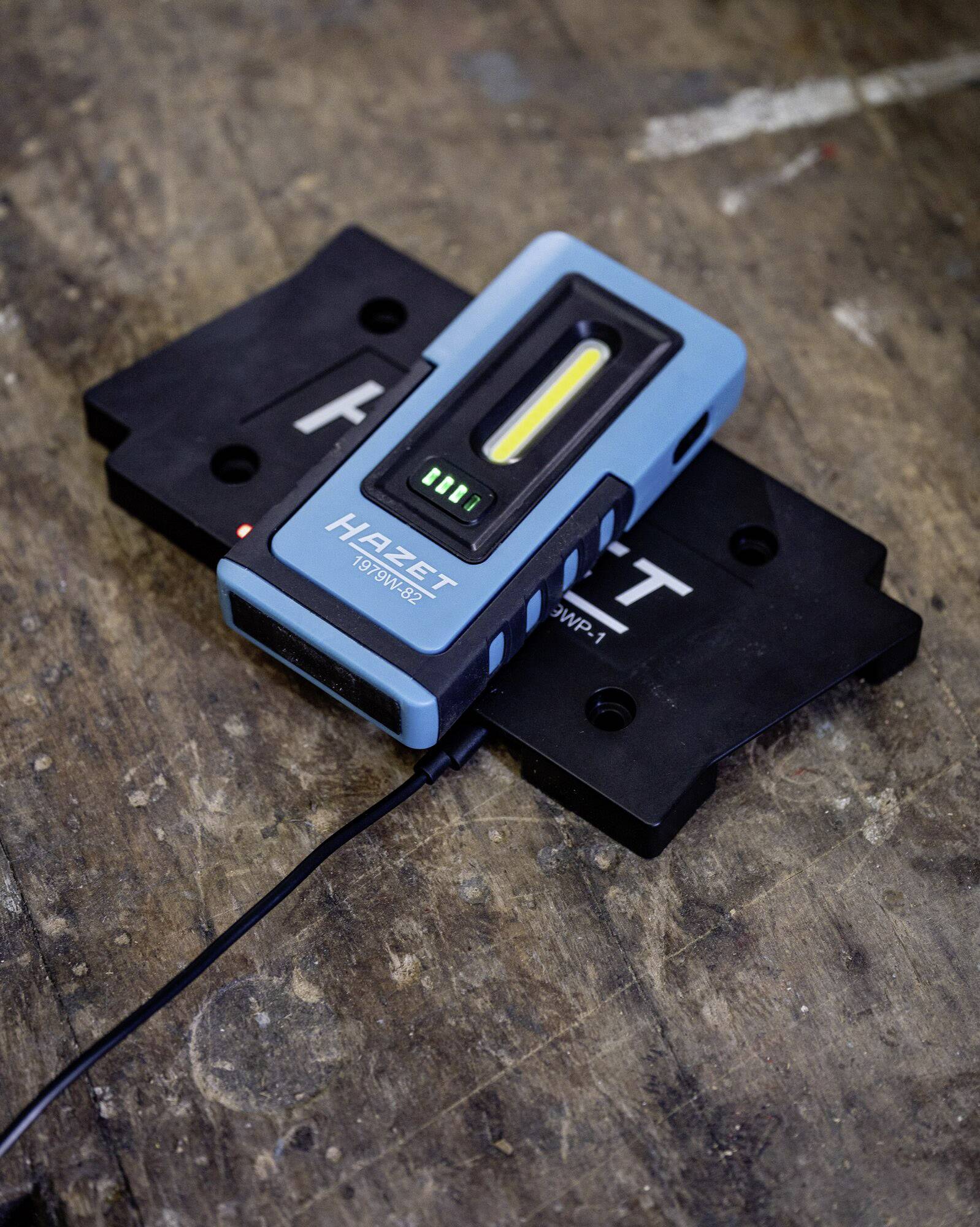 Hazet 1979WP-1 Ladegerät Schwarz