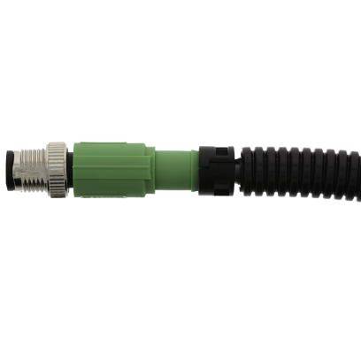Ein schwarzes, geripptes Kabel mit grünem, geradem Stecker und silbernem Metallgewinde-Ende auf weißem Hintergrund.