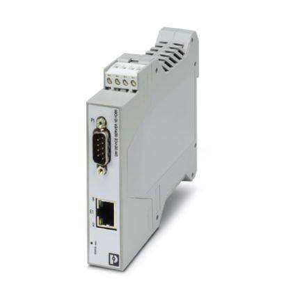 Ein graues, rechteckiges Ethernet-Gateway-Modul mit einem RS-232-Anschluss und Ethernet-Anschluss an der Vorderseite, verwendet in Industrieanlagen.