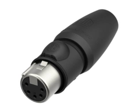 Ein schwarzer XLR-Stecker mit Metallbuchse, typischerweise verwendet für Audio-Anschlüsse bei Mikrofonen und professioneller Tontechnik.