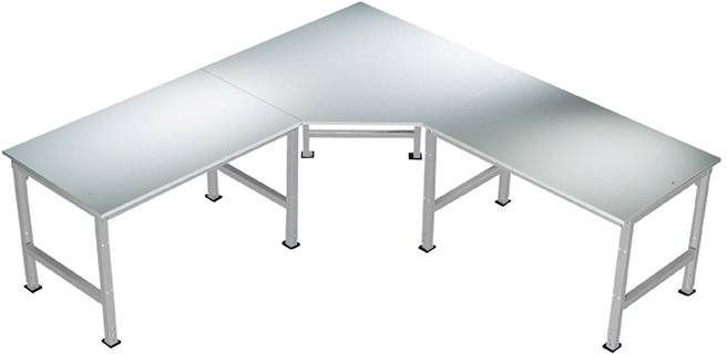 L-förmiger Metalltisch mit drei Arbeitsflächen, geeignet für Büroräume oder Werkstätten.