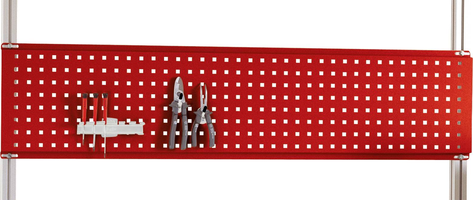 Rotes Lochblech-Organisationssystem mit Werkzeuge: Schraubendreher, Zangen und Schneidwerkzeug. Werkzeuge hängen geordnet.