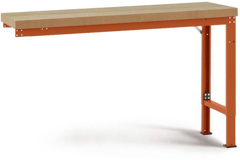 Langer Arbeitstisch mit einer hölzernen Tischplatte und orangen Metallbeinen, ideal für Werkstätten oder Garagen.