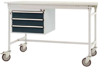 Weißer Tisch auf Rollen mit drei grünen Schubladen auf der linken Seite. Ideal für mobile Arbeitsbereiche und Lagerung.