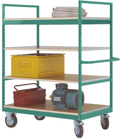 Ein grüner Transportwagen mit vier Ebenen. Oben liegen Kabel, darunter eine gelbe Box, eine rote Werkzeugkiste und ein Motor.