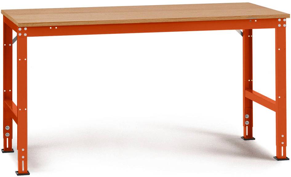 Ein rechteckiger Tisch mit brauner Holzplatte und orangefarbenem Metallgestell.