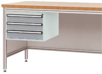 Ein Metallarbeitstisch mit drei seitlichen Schubladen auf der linken Seite. Die Tischoberfläche ist aus Holz.