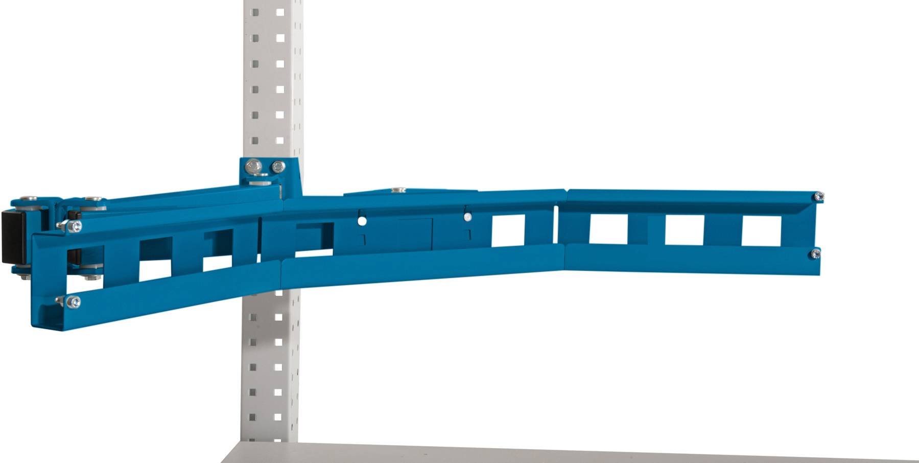 Ein blauer, verstellbarer Metallarm ist an einem vertikalen, perforierten Ständer montiert, der auf einer Oberfläche steht.