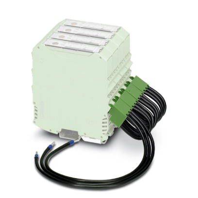Ein elektronisches Gerät mit mehreren Kabelanschlüssen auf der rechten Seite. Es hat eine grüne und weiße Oberfläche.