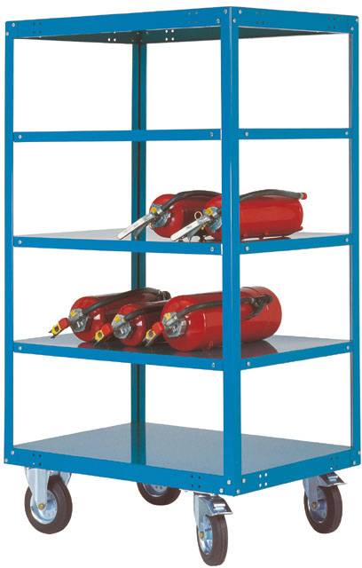 Ein blauer Metallwagen mit fünf roten Feuerlöschern auf vier Regalböden, ausgestattet mit vier Rollen für Mobilität.