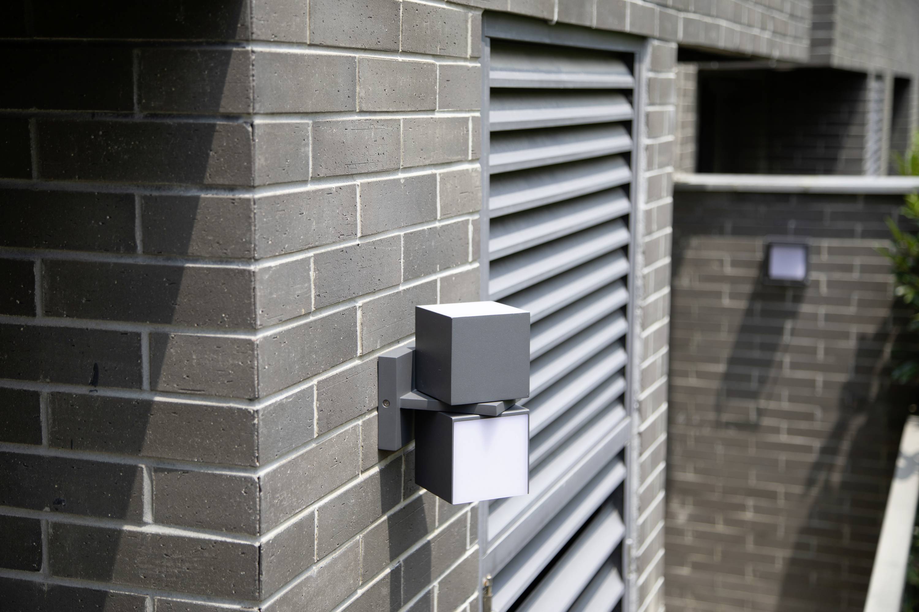 Lutec CUBA 5193801118 LED-Außenwandleuchte Anthrazit