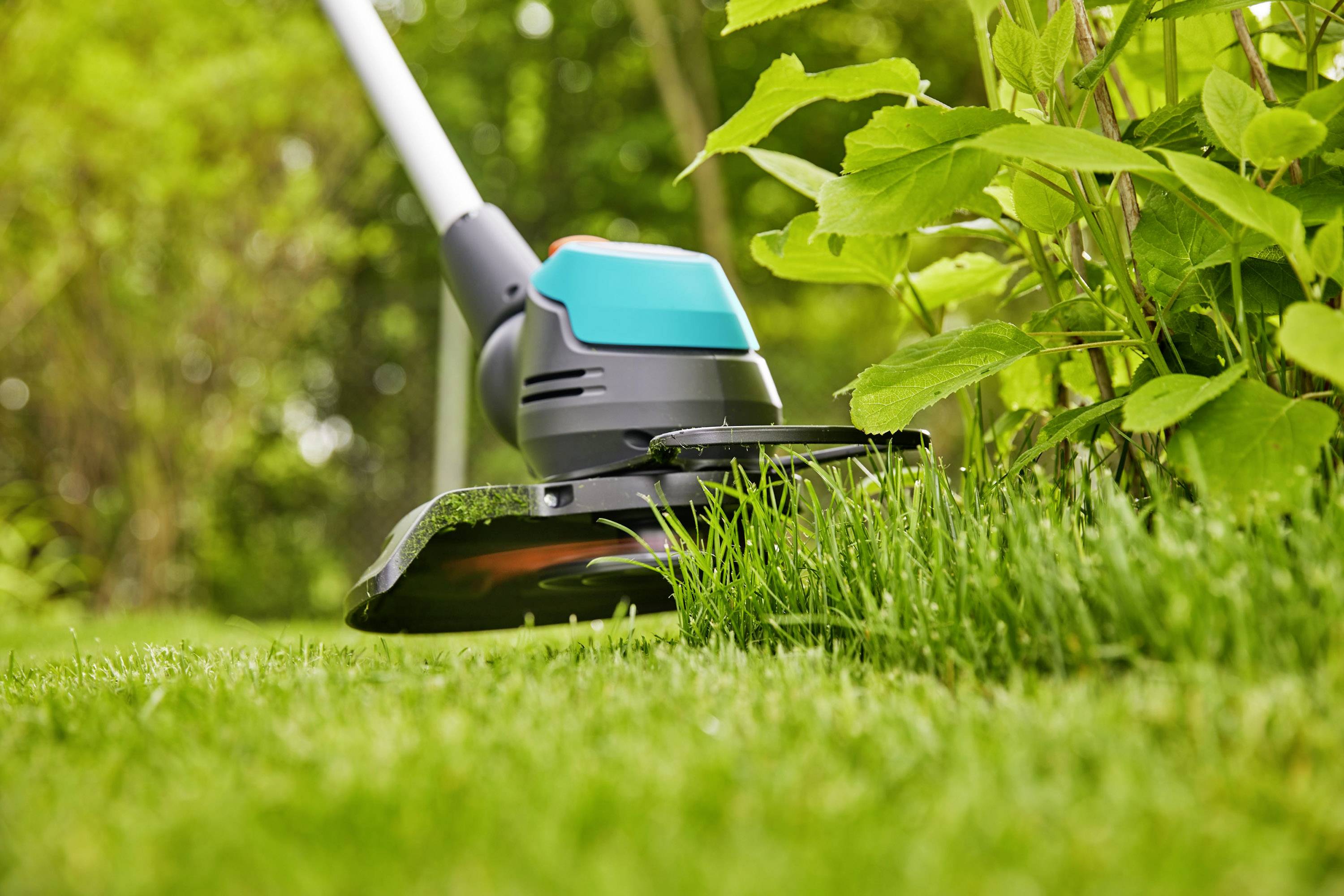 GARDENA EasyCut Li-18/23 Solo Akku Rasentrimmer ohne Akku Schnittbreite (max.): 23cm