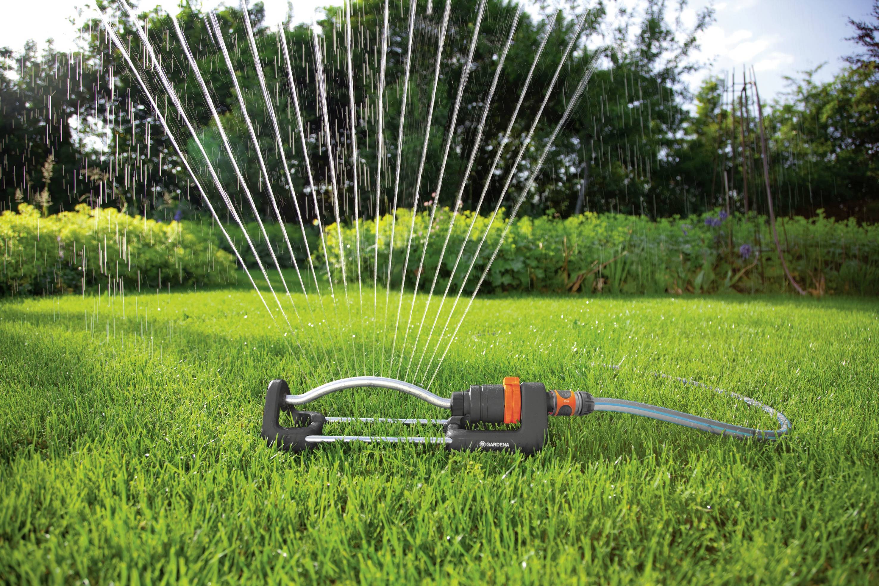 GARDENA 18701-32 Aqua S Set Viereckregner  90 - 220 m²