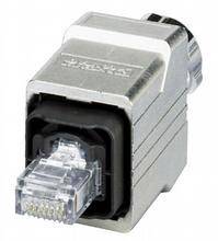 Ein silberner RJ45-Stecker mit Schutzkappe, geeignet für industrielle Anwendungen.