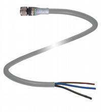 Ein graues Kabel mit einem Stecker an einem Ende und drei freiliegenden Drähten (blau, braun, schwarz) am anderen Ende.