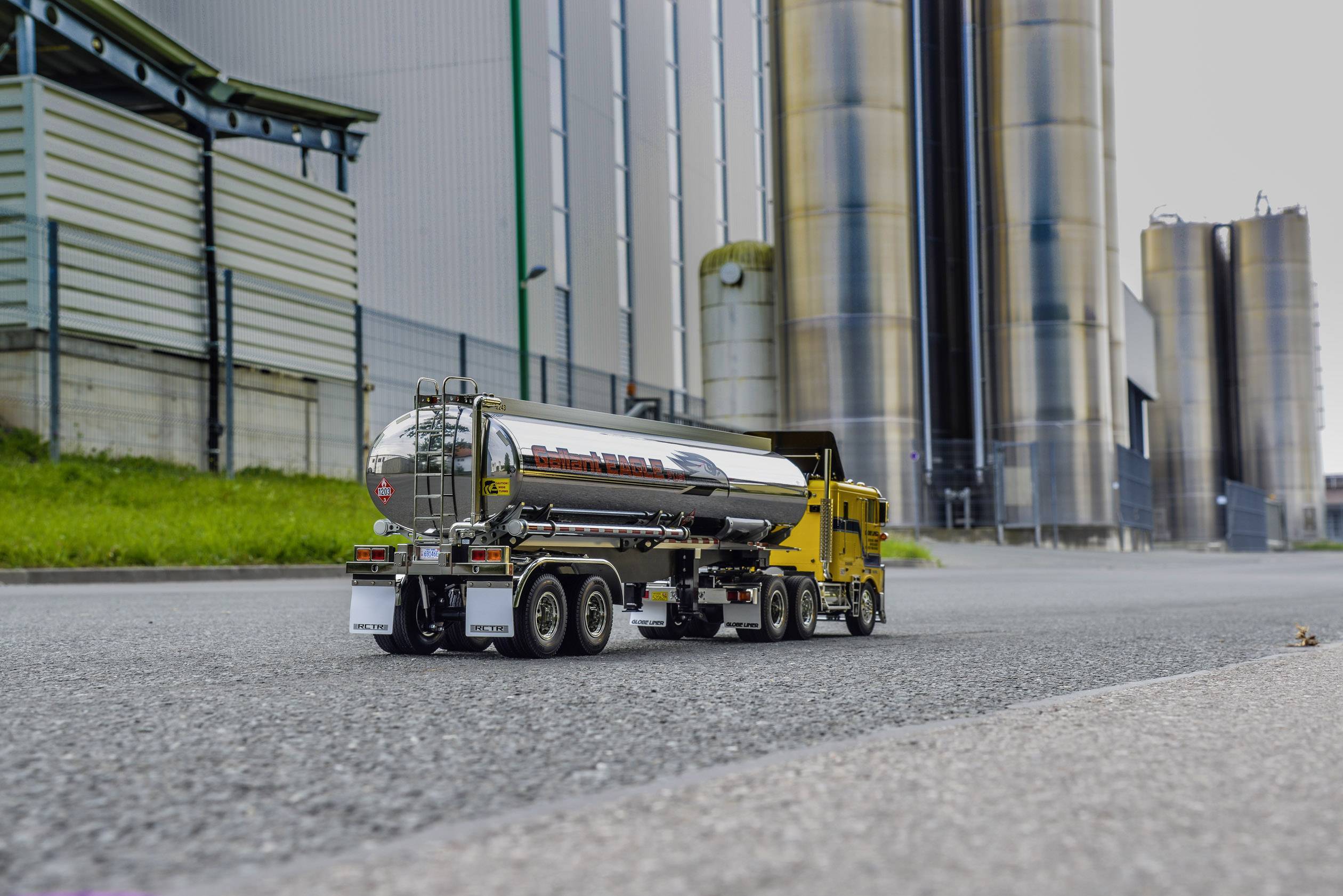 Tamiya 156304 Globe Liner BS 1:14 Elektro RC Modell-LKW Bausatz