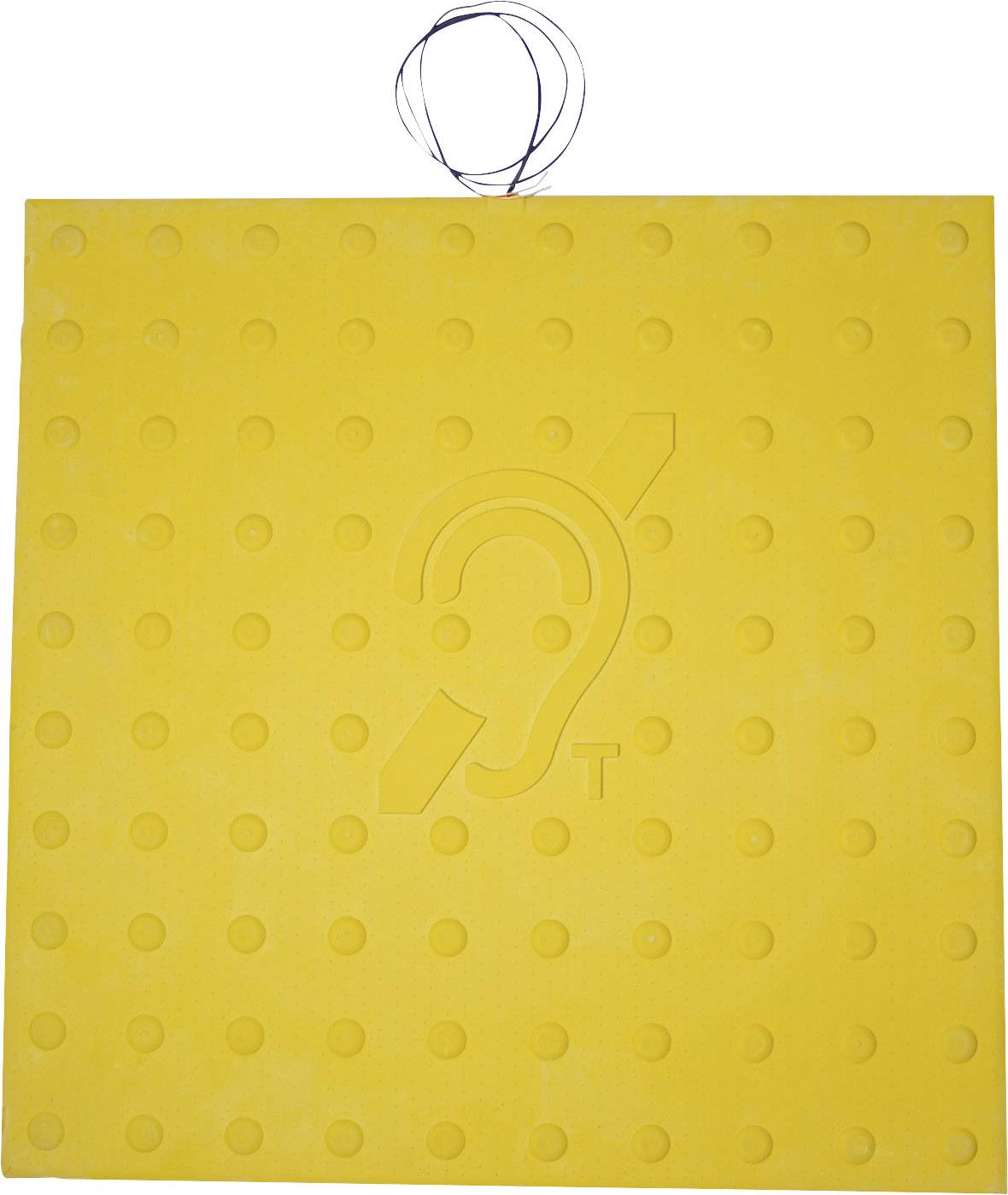 Gelbes, quadratisches Schild mit aufgedrucktem Symbol für Hörbehinderung (Ohr mit Schrägstrich). Draht am oberen Rand befestigt.