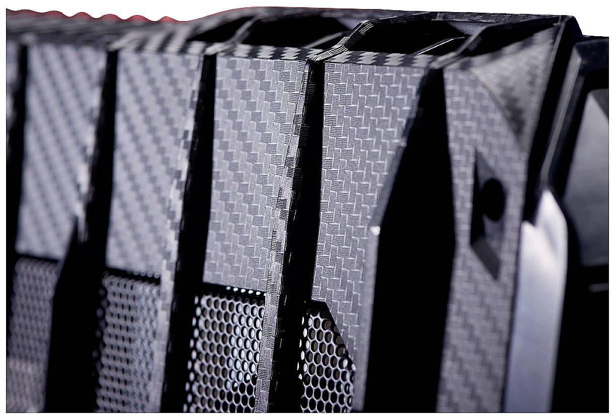 MSI GT76 Titan DT (9SG-209) 43.9cm (17.3 Zoll) Gaming Notebook Intel Core i9 9900K 64GB 2048GB SSD Nvidia GeForce RTX208