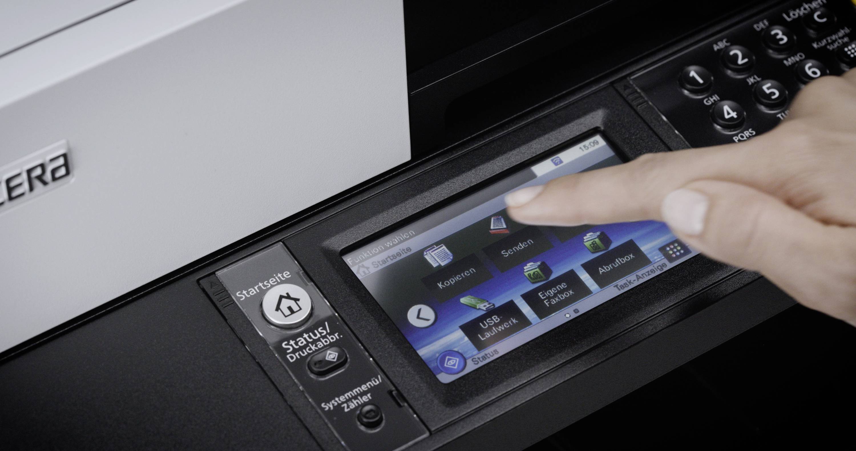 Kyocera ECOSYS M5526cdn/KL3 Farblaser Multifunktionsdrucker A4 Drucker, Scanner, Kopierer, Fax LAN, Duplex, Duplex-ADF