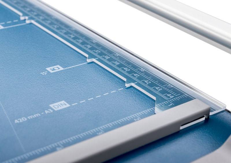 Dahle 508 Rollenschneider A3 Schnittleistung A4 80 g/m²: 6 Blatt