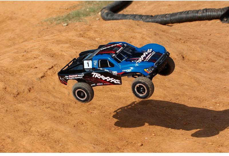 Traxxas Slash VXL Schwarz, Blau Brushless 1:10 RC Modellauto Elektro Short Course Heckantrieb (2WD) RtR 2,4GHz