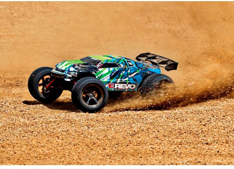 Traxxas E-Revo 4x4 Grün Brushed 1:16 RC Modellauto Elektro Monstertruck Allradantrieb (4WD) RtR 2,4GHz
