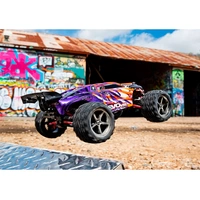 Traxxas E-Revo 4x4 VXL Lila Brushless 1:16 RC Modellauto Elektro Monstertruck Allradantrieb (4WD) RtR 2,4GHz Traxxas E-Revo 4x4 VXL Lila Brushless 1:16 RC Modellauto Elektro Monstertruck Allradantrieb (4WD) RtR 2,4GHz