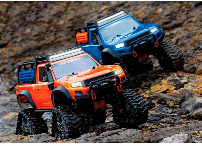 Traxxas TRX-4 All-Terrain inkl. Reifensatz Brushed 1:10 RC Modellauto Elektro Crawler Allradantrieb (4WD) RtR 2,4GHz