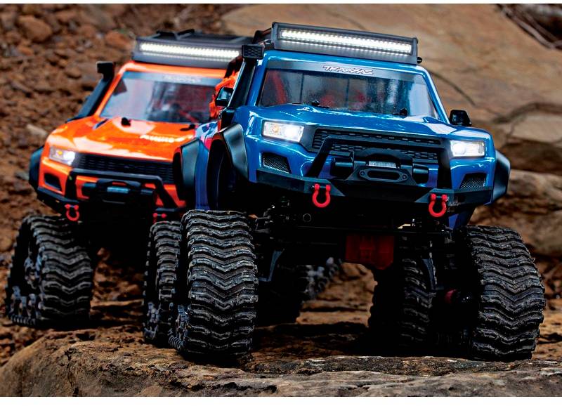 Traxxas TRX-4 All-Terrain inkl. Reifensatz Brushed 1:10 RC Modellauto Elektro Crawler Allradantrieb (4WD) RtR 2,4GHz