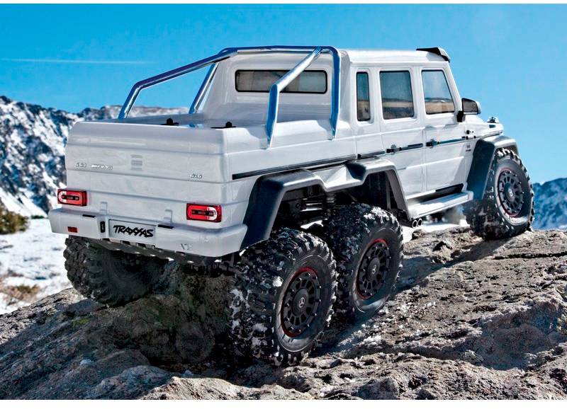 Traxxas Mercedes AMG G63 6x6 Brushed 1:10 RC Modellauto Elektro Crawler Allradantrieb (6WD) RtR 2,4GHz