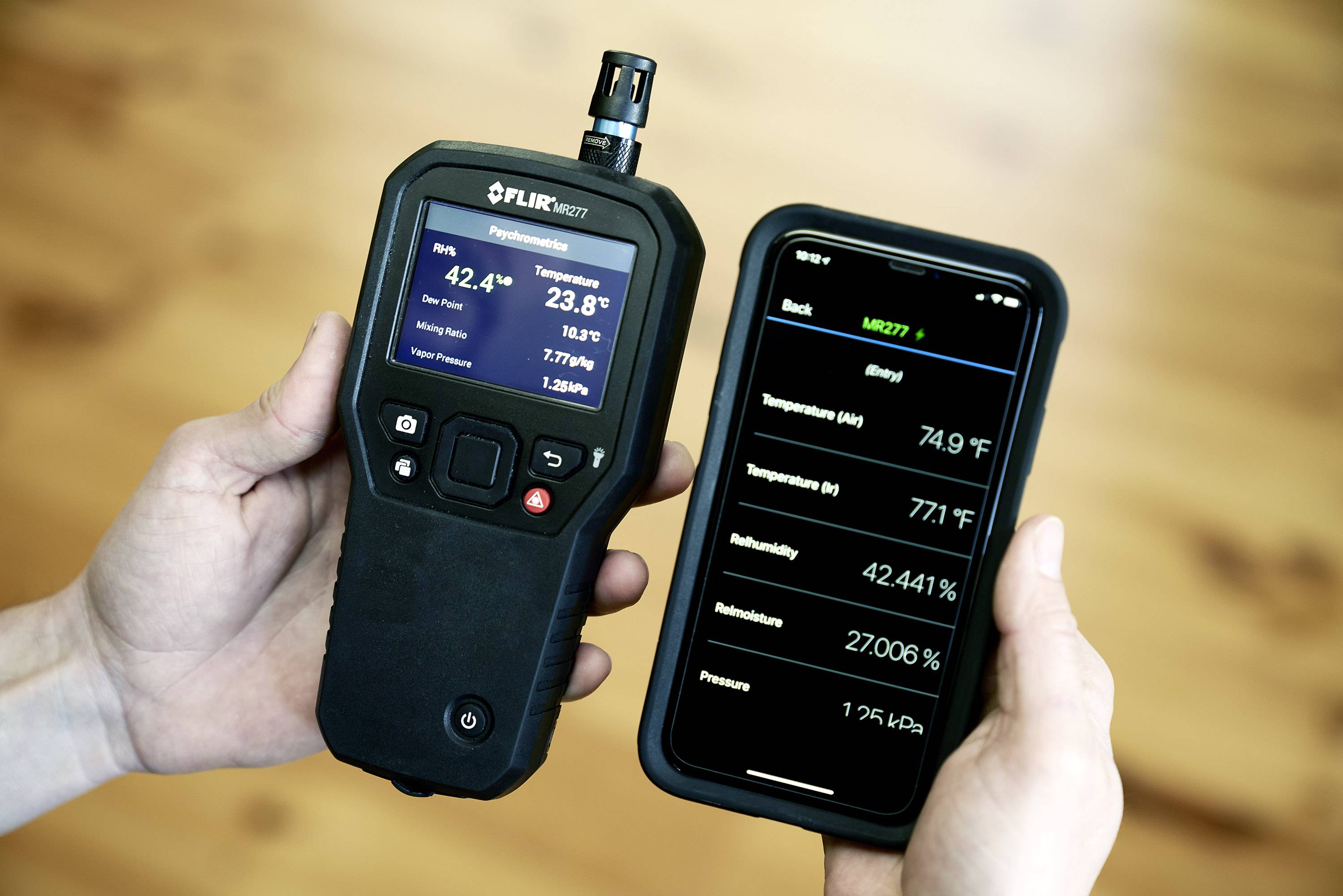 FLIR MR277 Materialfeuchtemessgerät integrierte Wärmebildkamera, Temperaturmessung, Berührungslose IR-Messung