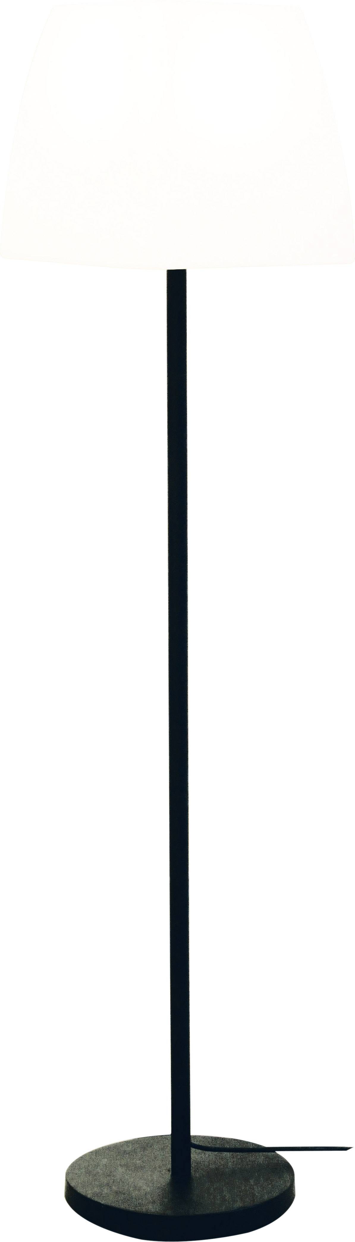 Stehlampe mit schwarzem Ständer und weißem Lampenschirm, auf hellem Hintergrund.
