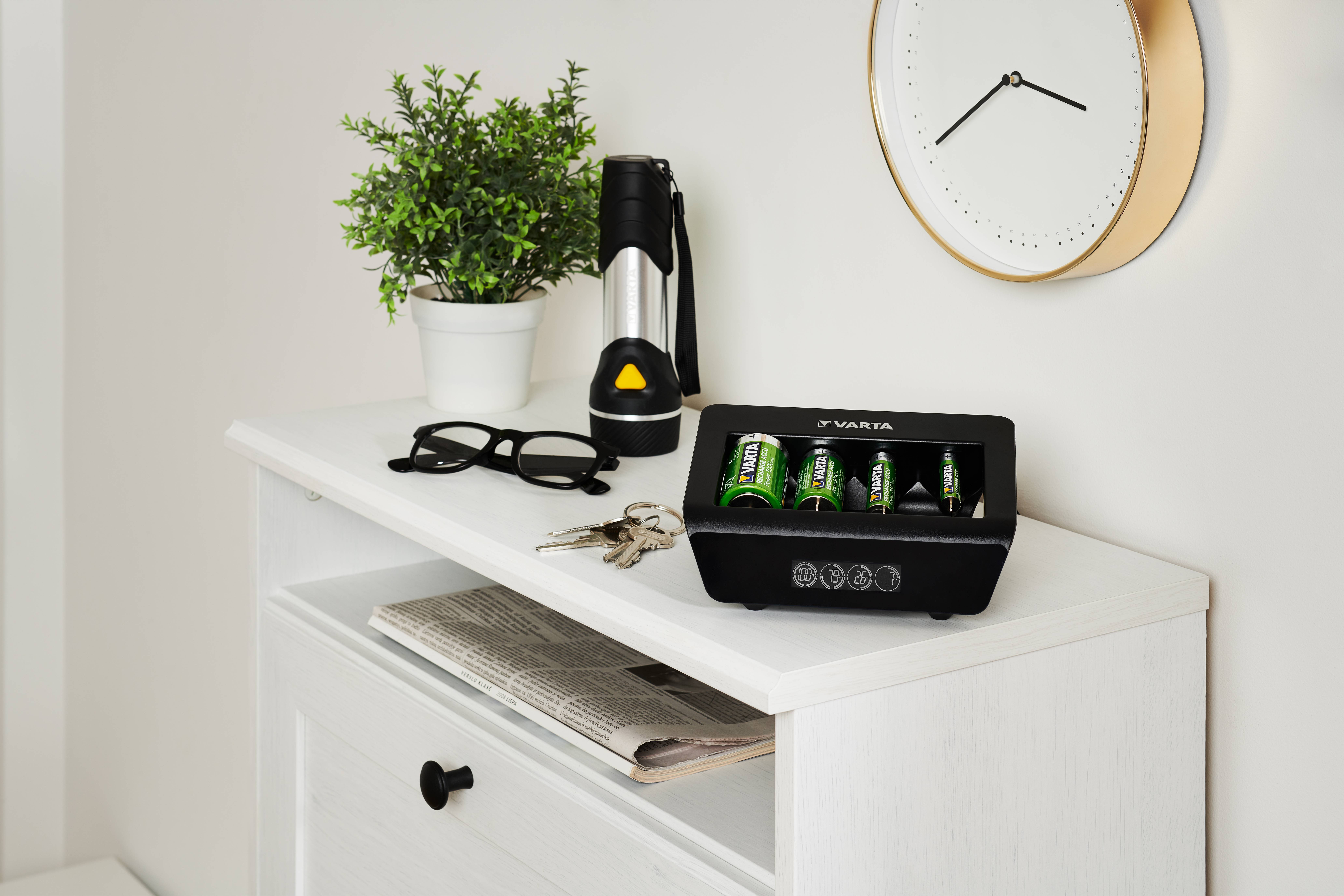 Varta LCD Universal Charger+ Rundzellen-Ladegerät NiMH Micro (AAA), Mignon (AA), Baby (C), Mono (D), 9V Block