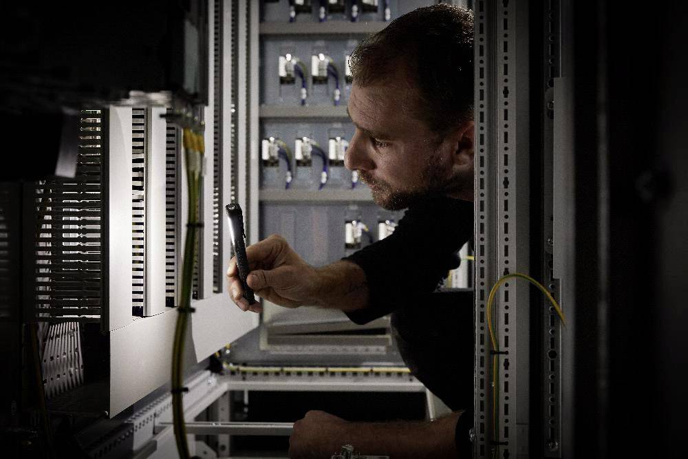 Ledlenser 502083 iW2R laser Penlight akkubetrieben Laser, LED 164 mm Schwarz