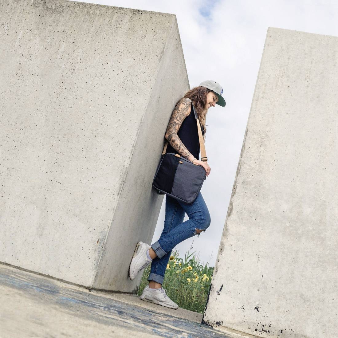 Hama Notebook Tasche Florenz Passend für maximal: 33,8cm (13,3") Schwarz, Grau