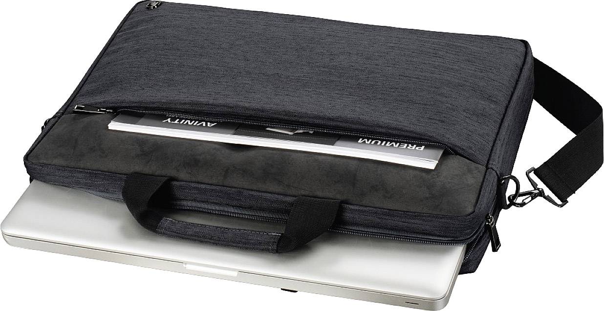 Eine schwarze Laptoptasche mit einem Reißverschlussfach. Darin sind ein Laptop und ein Magazin sichtbar. Die Tasche hat einen Trageriemen.