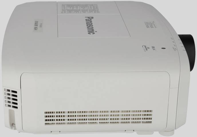 Panasonic Beamer LCD 6200 ANSI-Lumen 1024 x 768 XGA Integrierter Lautsprecher, WLAN