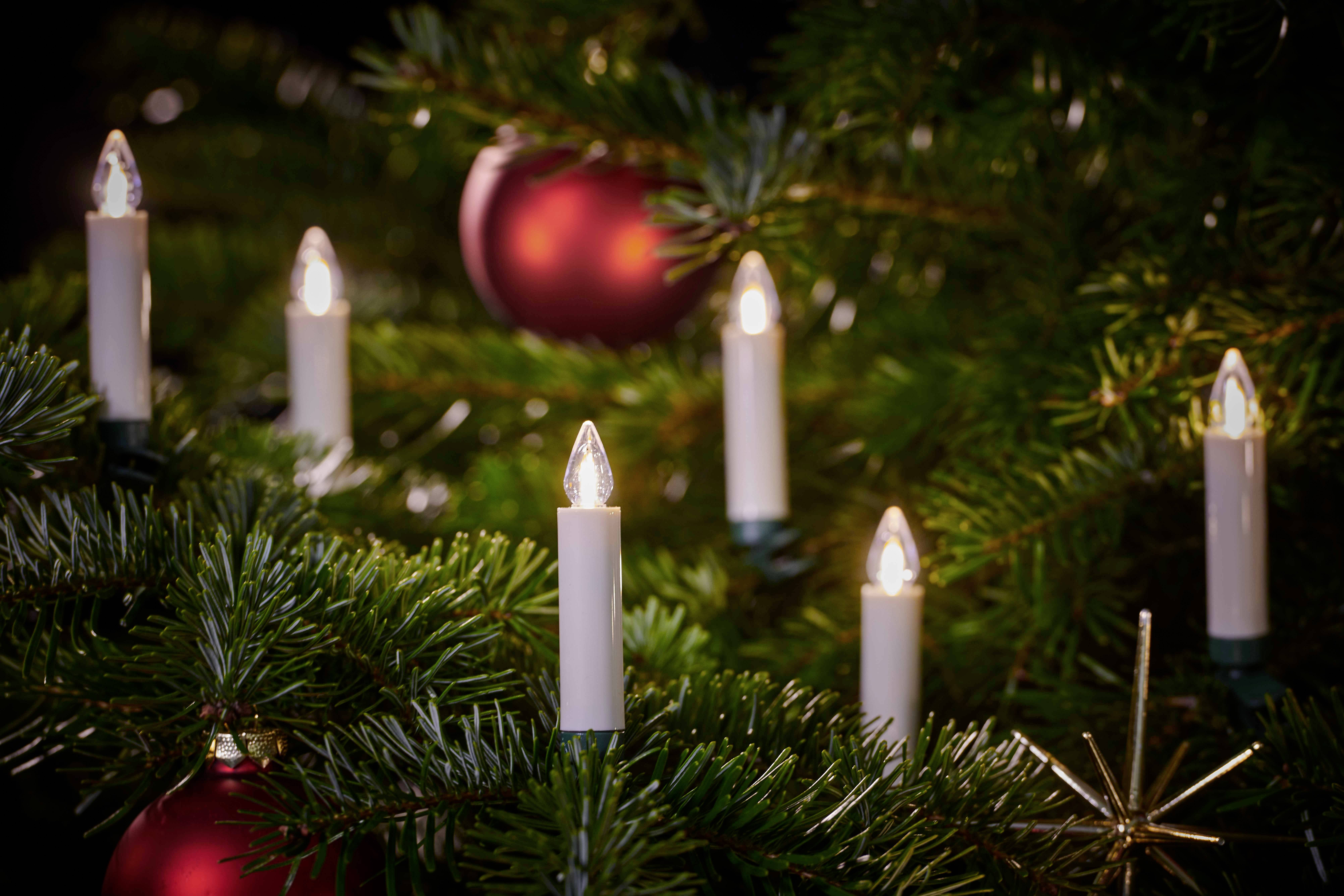 Krinner 77122 Funk-Weihnachtsbaum-Beleuchtung Innen/Außen batteriebetrieben Anzahl Leuchtmittel 12 LED Warmweiß dimmbar, Leuchtmodus einstellbar,