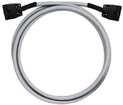 Ein graues Kabel mit zwei schwarzen Steckern an den Enden, die sich gegenüberliegen.
