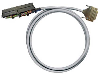 Ein graues Flachbandkabel mit einem großen, rechteckigen Anschlussteil und einem kleineren, rechteckigen Stecker auf der anderen Seite.