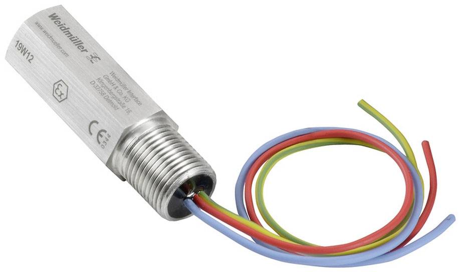 Metallsensor mit vier bunten Drähten (rot, blau, grün, gelb), die aus einem zylindrischen Gehäuse ragen.