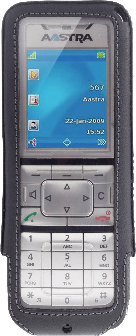 Ein Mobiltelefon in einer schwarzen Lederhülle, zeigt Datum '22-Jan-2009' und Uhrzeit '15:52' auf dem Display an.