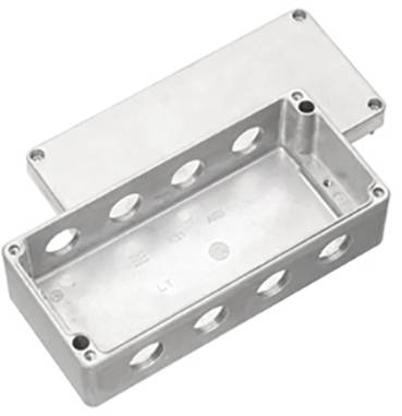Aluminium-Gehäuse mit abnehmbarer Abdeckung, mehreren runden Öffnungen an den Seiten, geeignet für elektrische Komponenten oder Verkabelung.