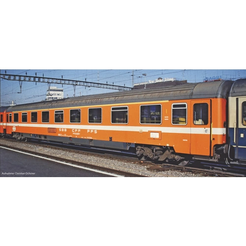 Piko H0 58531 H0 Personenwagen Eurofima der SBB Piko H0 58531 H0 Personenwagen Eurofima der SBB