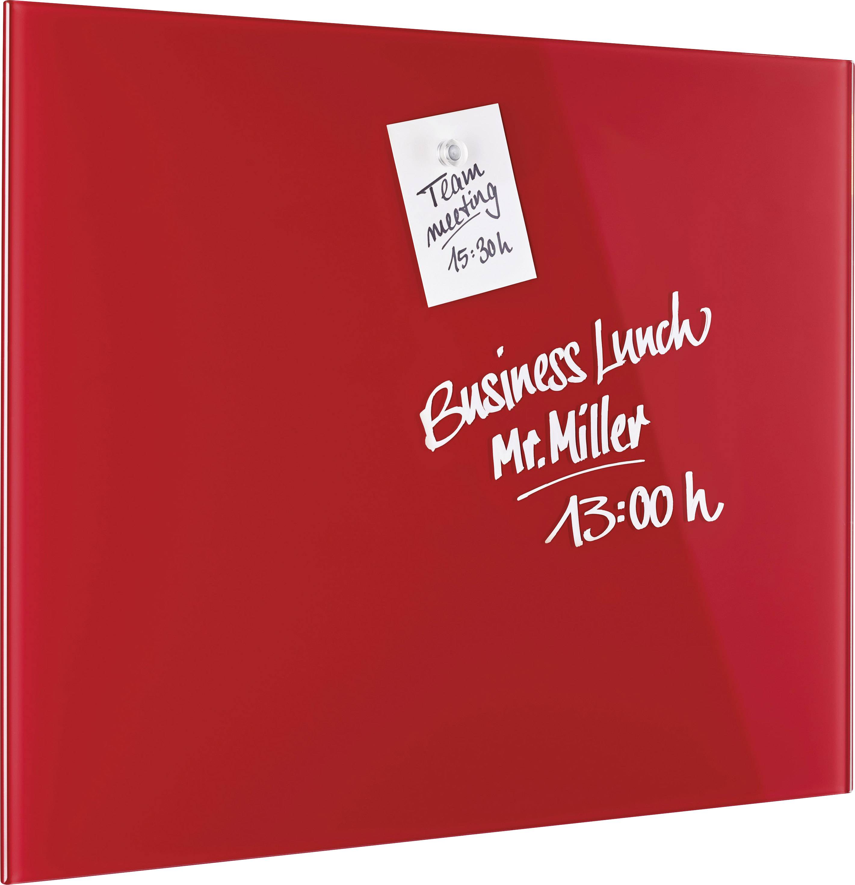 Ein rotes Whiteboard mit Notizen: 'Team meeting 15:30 h' und 'Business Lunch Mr. Miller 13:00 h'.